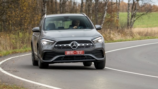 Ранжируем кроссоверы Mercedes-Benz GLA и GLB 250 4matic Ранжируем кроссоверы Mercedes-Benz GLA и GLB 250 4matic