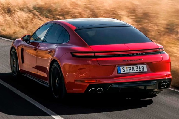 Новый Porsche Panamera получил два новых исполнения: GTS и Turbo S E-Hybrid Новый Porsche Panamera получил два новых исполнения: GTS и Turbo S E-Hybrid