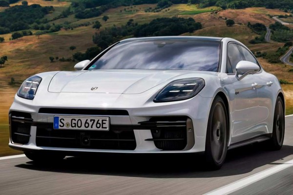 Новый Porsche Panamera получил два новых исполнения: GTS и Turbo S E-Hybrid Новый Porsche Panamera получил два новых исполнения: GTS и Turbo S E-Hybrid