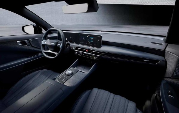 Рестайлинговый KIA K8 получил серьезно измененную внешность в стиле моделей K3 и K4 Рестайлинговый KIA K8 получил серьезно измененную внешность в стиле моделей K3 и K4