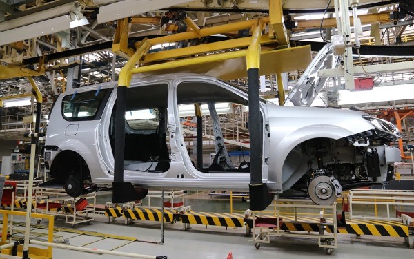 Не исчез и стал российским: 5 фактов о Lada Largus
Не исчез и стал российским: 5 фактов о Lada Largus