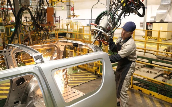 Не исчез и стал российским: 5 фактов о Lada Largus
Не исчез и стал российским: 5 фактов о Lada Largus