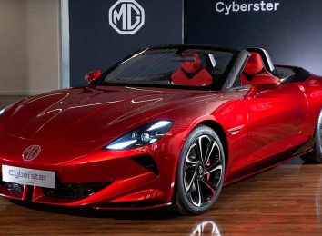 MG Cyberster: спортивный электрический родстер доступен в России