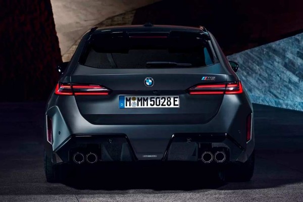 BMW M5 Touring G99: «заряженный» универсал на базе свежего седана M5 G90 BMW M5 Touring G99: «заряженный» универсал на базе свежего седана M5 G90