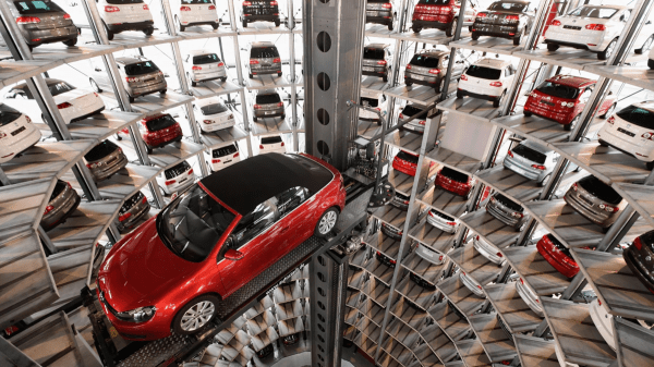 Продажи новых автомобилей в мире снова снизились Продажи новых автомобилей в мире снова снизились