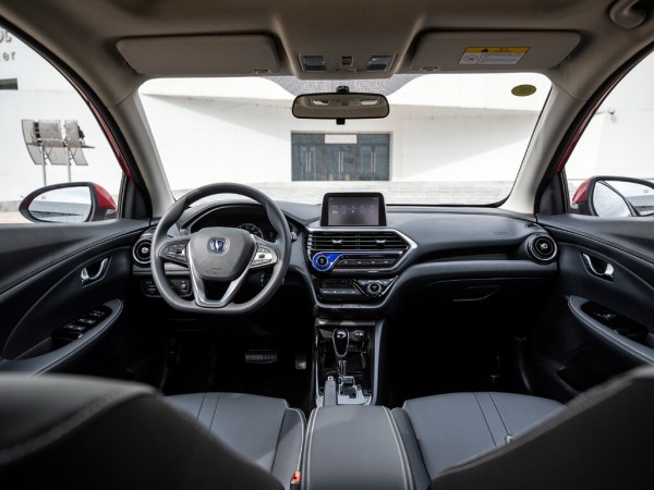 Стало известно, сколько тратят на свой седан владельцы нового Changan Alsvin Стало известно, сколько тратят на свой седан владельцы нового Changan Alsvin