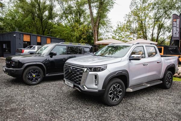 В России устроили большой тест-драйв для потенциальных претендентов на звание лучших SUV В России устроили большой тест-драйв для потенциальных претендентов на звание лучших SUV