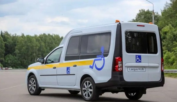 «За рулем» испытал новейший фургон Lada Largus Cube «За рулем» испытал новейший фургон Lada Largus Cube