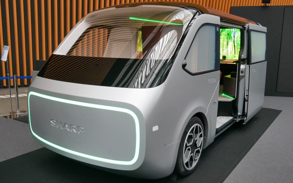 Показан первый электромобиль марки Sharp Показан первый электромобиль марки Sharp
