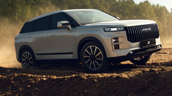 Jaecoo J7 в упрощенных версиях: объявлены цены Jaecoo J7 в упрощенных версиях: объявлены цены