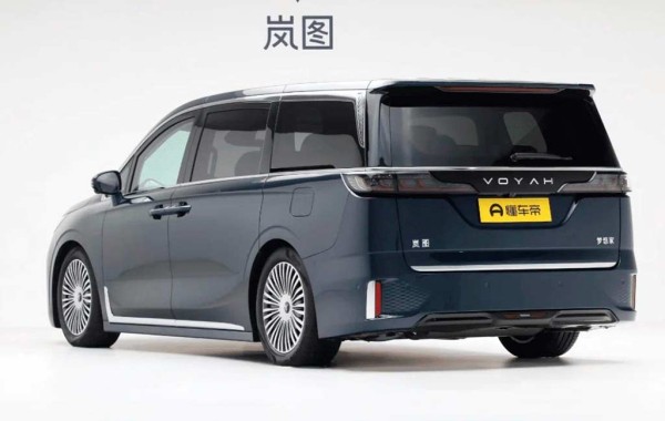 Обновленный вариант минивэна Voyah Dream получил расширенное оснащение салона Обновленный вариант минивэна Voyah Dream получил расширенное оснащение салона
