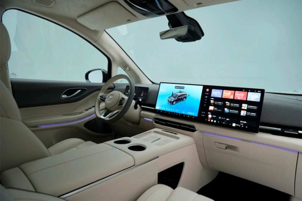 Обновленный вариант минивэна Voyah Dream получил расширенное оснащение салона Обновленный вариант минивэна Voyah Dream получил расширенное оснащение салона