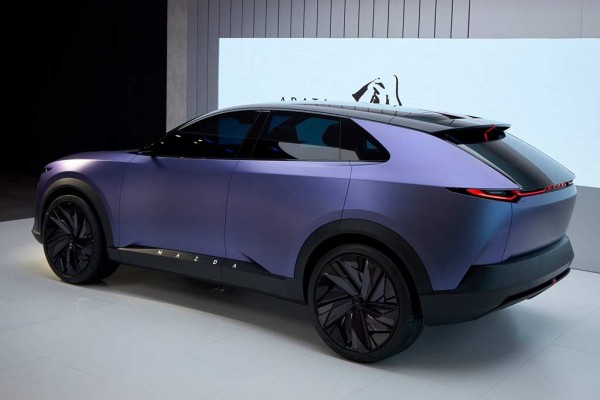 В Китае представили новый лифтбек Mazda EZ-6: будет электрическая версия и гибрид