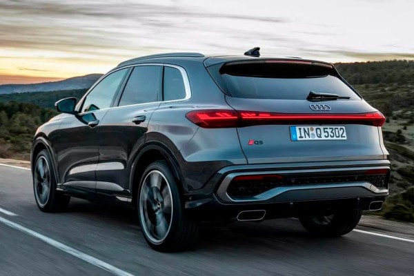 Немцы представили новый Audi Q5 и его «подогретую» версию SQ5 Немцы представили новый Audi Q5 и его «подогретую» версию SQ5