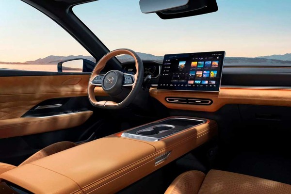 В Китае представили новый лифтбек Mazda EZ-6: будет электрическая версия и гибрид