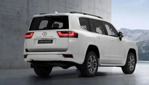 Дизельный Toyota Land Cruiser 300 появился на российском авторынке Дизельный Toyota Land Cruiser 300 появился на российском авторынке