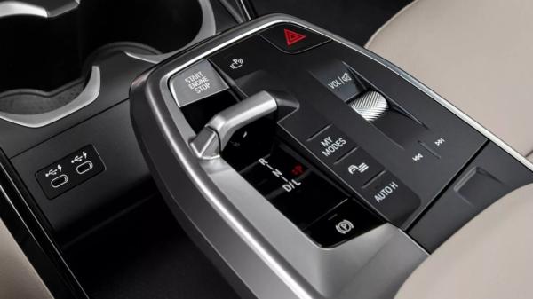 Оказывается, КПП у нового BMW X1 реагирует на переключения целых 7 секунд Оказывается, КПП у нового BMW X1 реагирует на переключения целых 7 секунд