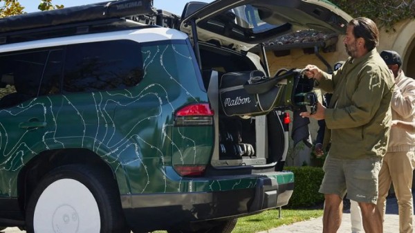 Представлен Lexus GX 550 Malbon Edition в уникальной ливрее Представлен Lexus GX 550 Malbon Edition в уникальной ливрее