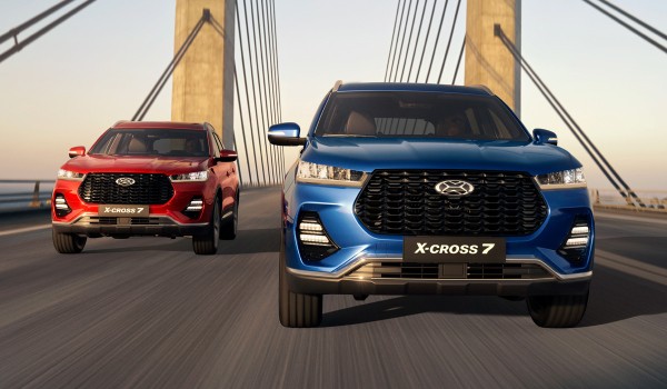 С конвейера сошла партия кроссоверов Xcite C-Cross 8 С конвейера сошла партия кроссоверов Xcite C-Cross 8