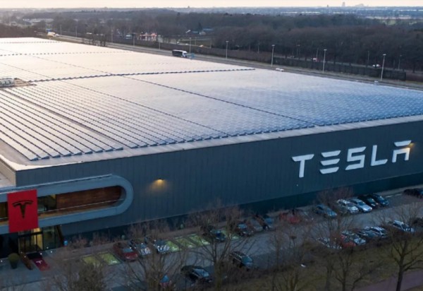 Tesla преодолевает препятствия с новой эрой производства аккумуляторов 4680 Tesla преодолевает препятствия с новой эрой производства аккумуляторов 4680