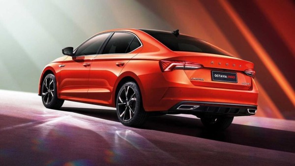 В России продолжает дешеветь Skoda Octavia Pro В России продолжает дешеветь Skoda Octavia Pro