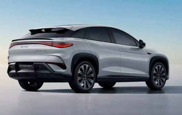 BYD представил в Париже среднеразмерный электрический кроссовер Sealion 7 BYD представил в Париже среднеразмерный электрический кроссовер Sealion 7