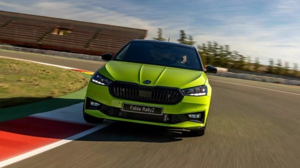 Skoda Fabia обрела «заряженную» спецверсию в честь ралли Skoda Fabia обрела «заряженную» спецверсию в честь ралли