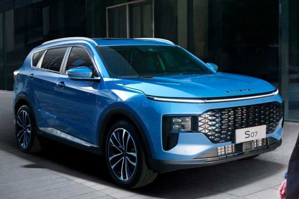 Семиместный кроссовер Soueast S07 появится в России до конца 2024 года Семиместный кроссовер Soueast S07 появится в России до конца 2024 года