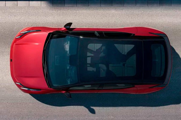 Электрический паркетник Lynk & Co 02 справил официальную премьеру в Европе