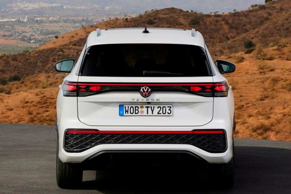 Volkswagen Tayron: удлиненный вариант Тигуана под новым именем Volkswagen Tayron: удлиненный вариант Тигуана под новым именем