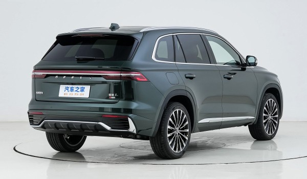 В Китае на рынок вышел обновленный Geely Monjaro В Китае на рынок вышел обновленный Geely Monjaro