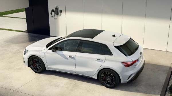 В обновленном семействе Audi A3 появились подзаряжаемые версии В обновленном семействе Audi A3 появились подзаряжаемые версии