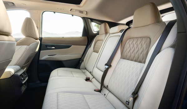 Кроссовер Nissan Murano перешел в четвертое поколение Кроссовер Nissan Murano перешел в четвертое поколение