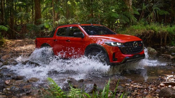 Пикап Mazda BT-50: еще один рестайлинг Пикап Mazda BT-50: еще один рестайлинг