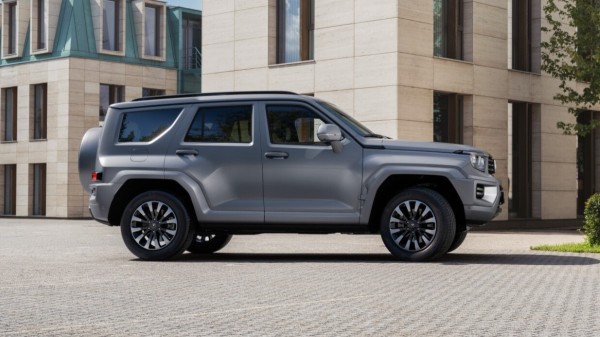 Флагманский внедорожник Tank 700: версии и цены в России Флагманский внедорожник Tank 700: версии и цены в России