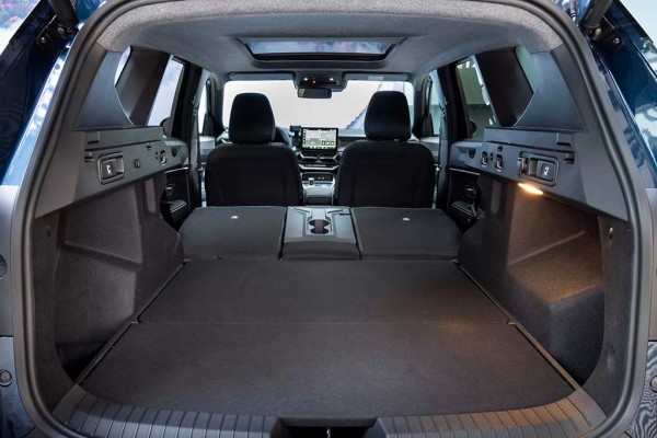 Dacia Bigster: румыны представили «старшего брата» Дастера Dacia Bigster: румыны представили «старшего брата» Дастера