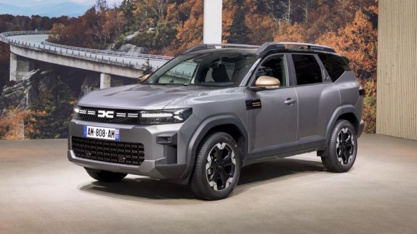 Представлен среднеразмерный кроссовер Dacia Bigster 