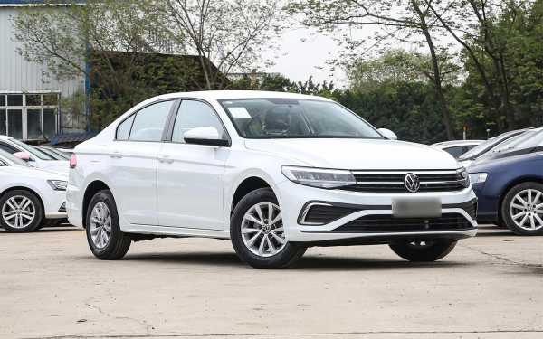 
            Бюджетно «параллельные»: 5 новых дешевых иномарок на российском рынке
        