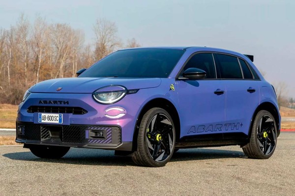 Abarth 600e: электрический паркетник оказался самым мощным автомобилем марки Abarth 600e: электрический паркетник оказался самым мощным автомобилем марки