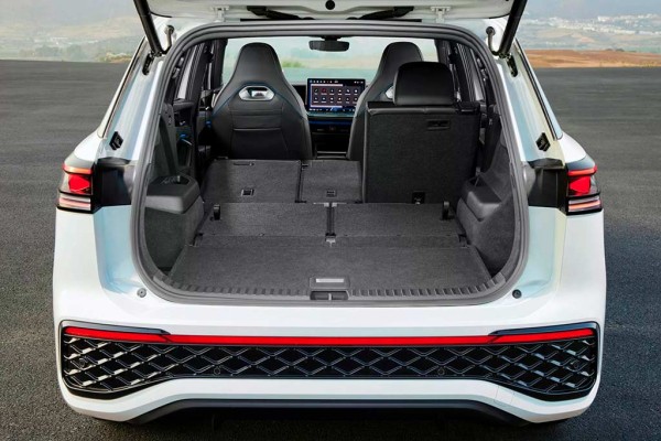 Volkswagen Tayron: удлиненный вариант Тигуана под новым именем Volkswagen Tayron: удлиненный вариант Тигуана под новым именем