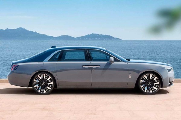 Rolls-Royce Ghost Series II: обновленный вариант седана второго поколения Rolls-Royce Ghost Series II: обновленный вариант седана второго поколения