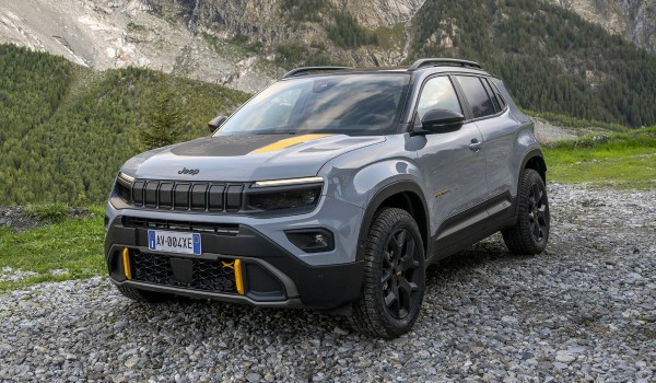 Дайджест дня: Lancia Gamma, обновленный Sportage и другие события индустрии Дайджест дня: Lancia Gamma, обновленный Sportage и другие события индустрии