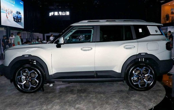 В Китае представлен кроссовер Jetour T1: старт продаж не за горами В Китае представлен кроссовер Jetour T1: старт продаж не за горами