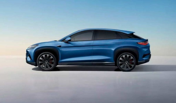 BYD представил в Париже среднеразмерный электрический кроссовер Sealion 7 BYD представил в Париже среднеразмерный электрический кроссовер Sealion 7