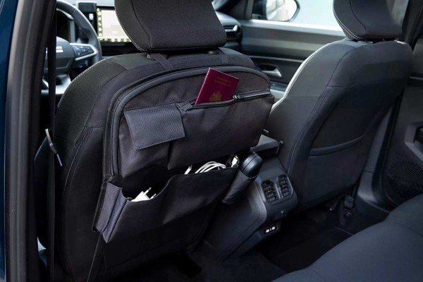 Dacia Bigster: румыны представили «старшего брата» Дастера Dacia Bigster: румыны представили «старшего брата» Дастера