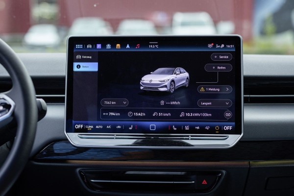 Электромобиль Volkswagen ID.7 заметно превзошел паспортную дальнобойность Электромобиль Volkswagen ID.7 заметно превзошел паспортную дальнобойность