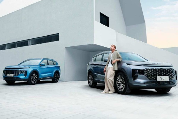 Семиместный кроссовер Soueast S07 появится в России до конца 2024 года Семиместный кроссовер Soueast S07 появится в России до конца 2024 года