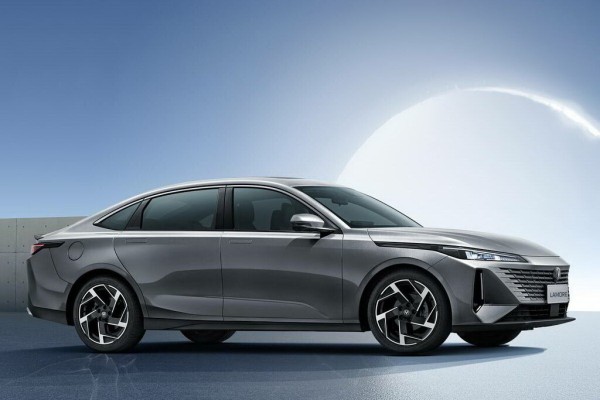 Эксперт «ЗР» Тимкин раскрыл особенности седана Changan Lamore