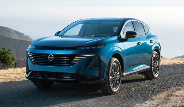 Кроссовер Nissan Murano перешел в четвертое поколение Кроссовер Nissan Murano перешел в четвертое поколение