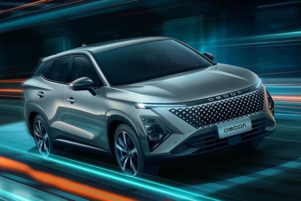 Определены сроки появления рестайлингового Omoda C5 в России. Официальные фото Определены сроки появления рестайлингового Omoda C5 в России. Официальные фото